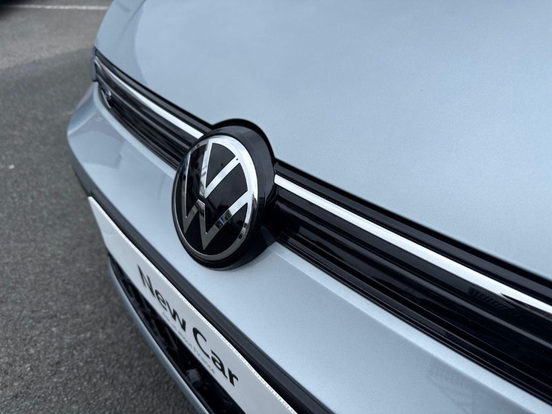  VOLKSWAGEN GOLF 1.5 TSI 150 R-Line 5dr 5590464