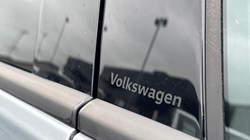 VOLKSWAGEN GOLF 1.5 TSI 150 R-Line 5dr 5590474