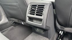 VOLKSWAGEN GOLF 1.5 TSI 150 R-Line 5dr 5590479