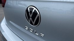 VOLKSWAGEN GOLF 1.5 TSI 150 R-Line 5dr 5590468