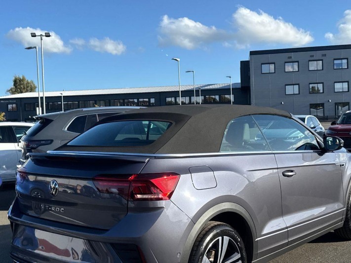 VOLKSWAGEN T-ROC 1.5 TSI R-Line 2dr DSG 5891995