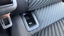 VOLKSWAGEN T-ROC 1.5 TSI R-Line 2dr DSG 5891989