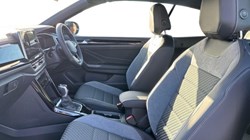 VOLKSWAGEN T-ROC 1.5 TSI R-Line 2dr DSG 5891962