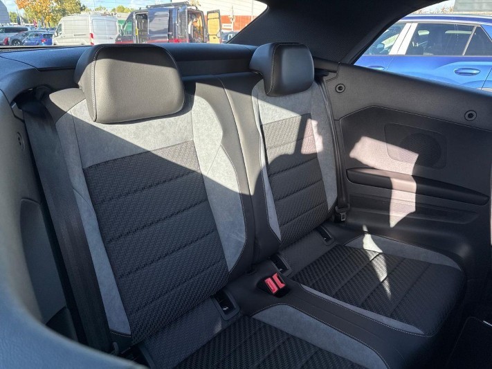  VOLKSWAGEN T-ROC 1.5 TSI R-Line 2dr DSG 5891990