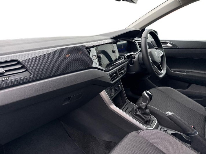  VOLKSWAGEN POLO 1.0 TSI Match 5dr 1