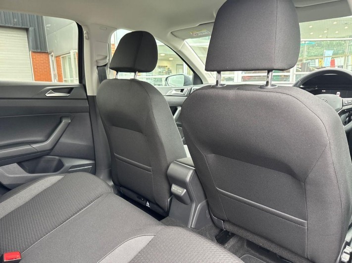  VOLKSWAGEN POLO 1.0 TSI Match 5dr 5815538