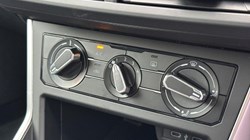 VOLKSWAGEN POLO 1.0 TSI Match 5dr 5815512