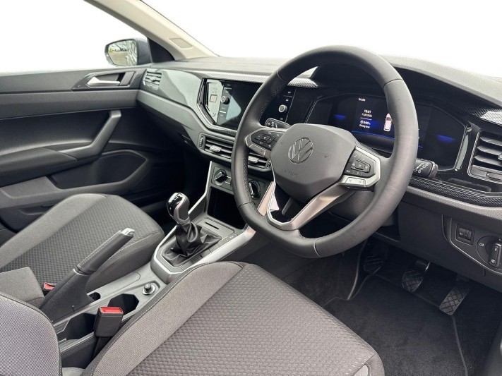  VOLKSWAGEN POLO 1.0 TSI Match 5dr 5815489