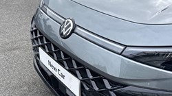 VOLKSWAGEN T-ROC 1.5 eTSI 150 R-Line 5dr DSG 5800336