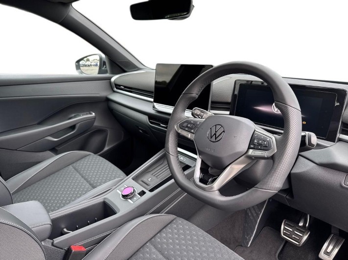  VOLKSWAGEN T-ROC 1.5 eTSI 150 R-Line 5dr DSG 5800299