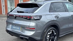 VOLKSWAGEN T-ROC 1.5 eTSI 150 R-Line 5dr DSG 5800339