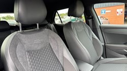 VOLKSWAGEN T-ROC 1.5 eTSI 150 R-Line 5dr DSG 5800305