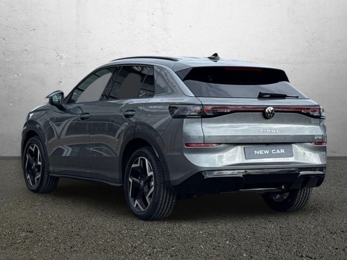  VOLKSWAGEN T-ROC 1.5 eTSI 150 R-Line 5dr DSG 5800296