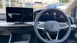 VOLKSWAGEN GOLF 1.5 eTSI 150 Match 5dr DSG 5634251