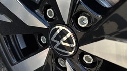 VOLKSWAGEN GOLF 1.5 eTSI 150 Match 5dr DSG 5634203