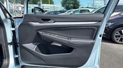 VOLKSWAGEN GOLF 1.5 eTSI 150 Match 5dr DSG 5634168