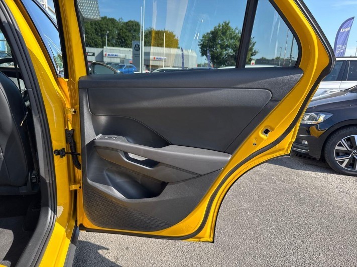  VOLKSWAGEN T-ROC 1.5 eTSI 150 R-Line 5dr DSG 5803724