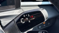 VOLKSWAGEN T-ROC 1.5 eTSI 150 R-Line 5dr DSG 5803692