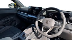 VOLKSWAGEN T-ROC 1.5 eTSI 150 R-Line 5dr DSG 5803665