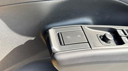 VOLKSWAGEN T-ROC 1.5 eTSI 150 R-Line 5dr DSG 5803725