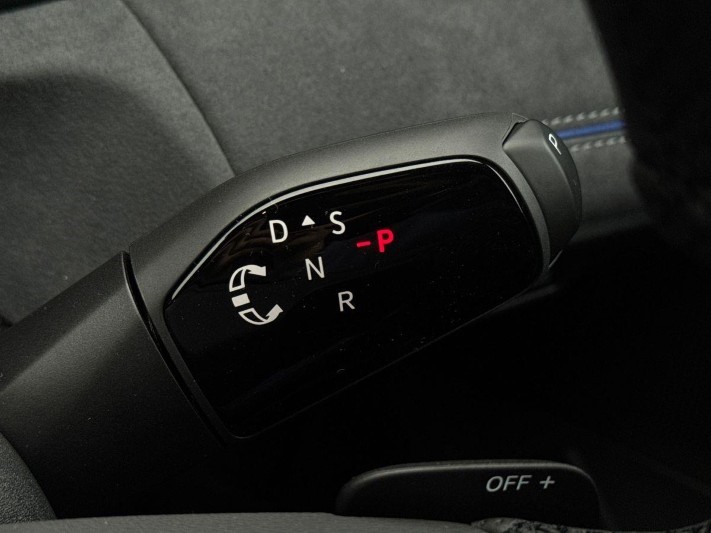  VOLKSWAGEN TIGUAN 1.5 TSI eHybrid R-Line 5dr DSG 5844675