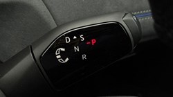 VOLKSWAGEN TIGUAN 1.5 TSI eHybrid R-Line 5dr DSG 5844675