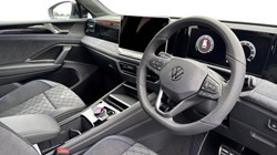 VOLKSWAGEN TIGUAN 1.5 TSI eHybrid R-Line 5dr DSG 5844648