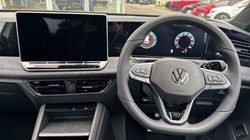 VOLKSWAGEN TIGUAN 1.5 TSI eHybrid R-Line 5dr DSG 5844666