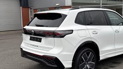 VOLKSWAGEN TIGUAN 1.5 TSI eHybrid R-Line 5dr DSG 5844688