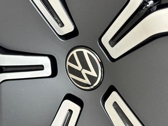  VOLKSWAGEN TIGUAN 1.5 TSI eHybrid R-Line 5dr DSG 5844692