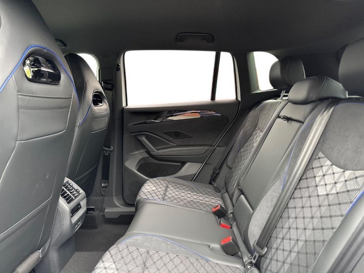  VOLKSWAGEN TIGUAN 1.5 TSI eHybrid R-Line 5dr DSG 5844650