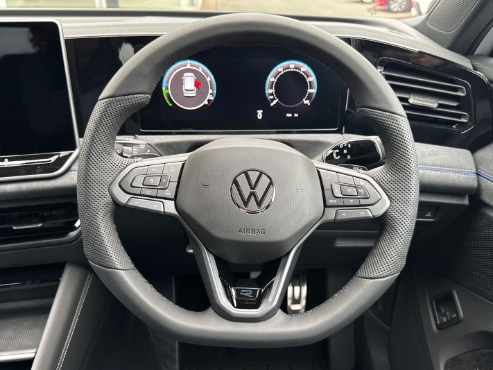  VOLKSWAGEN TIGUAN 1.5 TSI eHybrid R-Line 5dr DSG 5844662