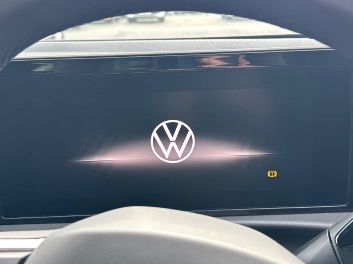  VOLKSWAGEN T-ROC 1.5 eTSI 150 R-Line 5dr DSG 5823517