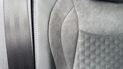 VOLKSWAGEN T-ROC 1.5 eTSI 150 R-Line 5dr DSG 5823550