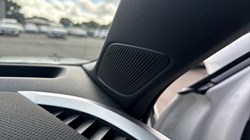 VOLKSWAGEN T-ROC 1.5 eTSI 150 R-Line 5dr DSG 5823509