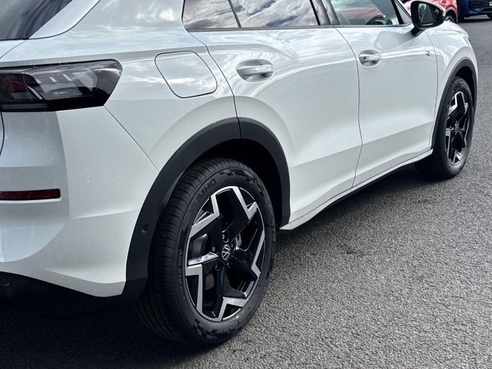  VOLKSWAGEN T-ROC 1.5 eTSI 150 R-Line 5dr DSG 5823535