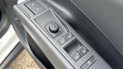 VOLKSWAGEN T-ROC 1.5 eTSI 150 R-Line 5dr DSG 5823510