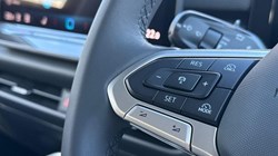 VOLKSWAGEN T-ROC 1.5 eTSI 150 R-Line 5dr DSG 5948870