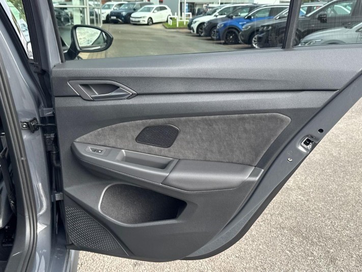  VOLKSWAGEN GOLF 2.0 TSI 265 GTI 5dr DSG 5800161