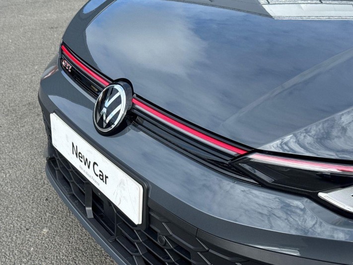  VOLKSWAGEN GOLF 2.0 TSI 265 GTI 5dr DSG 5800144