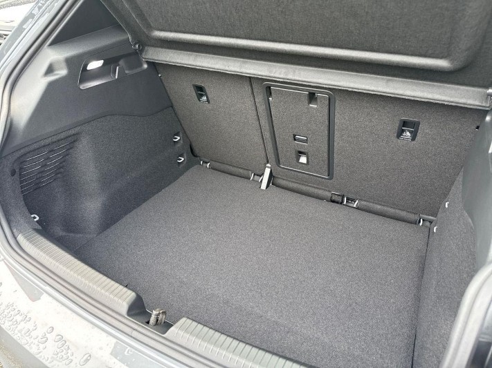 VOLKSWAGEN ID.3 NEO 125kW Life 50kWh 5dr Auto 5963943
