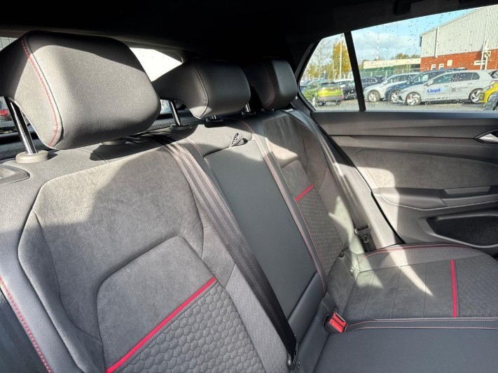 VOLKSWAGEN GOLF 2.0 TSI 300 GTI Clubsport 5dr DSG 5982064