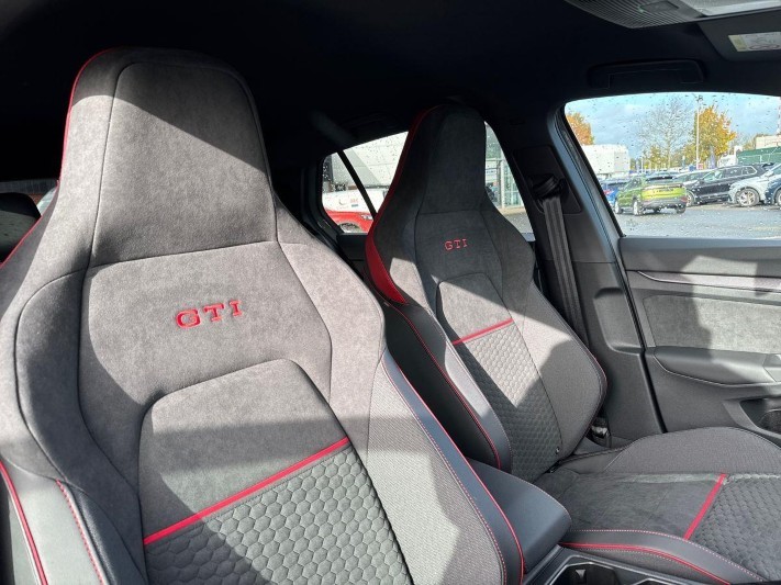 VOLKSWAGEN GOLF 2.0 TSI 300 GTI Clubsport 5dr DSG 5982041