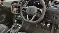 2023 (23) VOLKSWAGEN TIGUAN 1.4 TSI eHybrid R-Line 5dr DSG 3397565