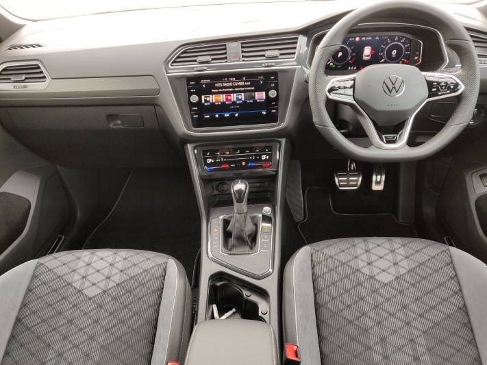 2023 (23) VOLKSWAGEN TIGUAN 1.4 TSI eHybrid R-Line 5dr DSG 3397569