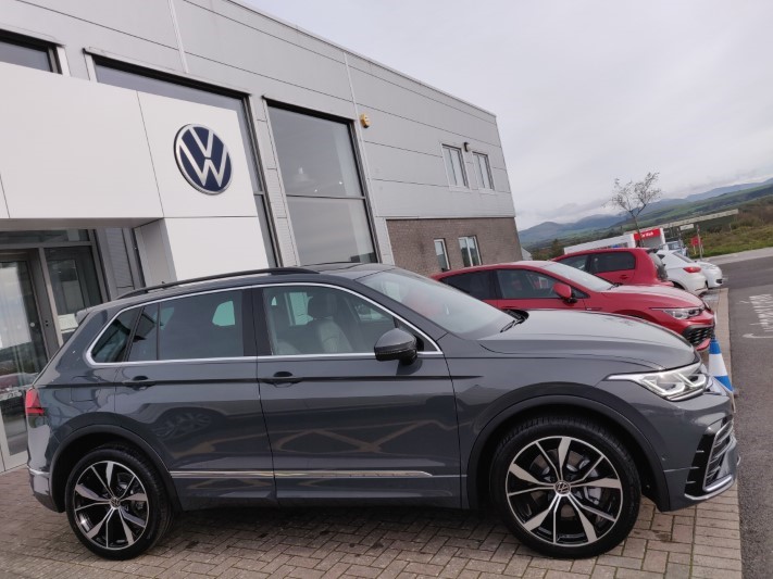 2023 (23) VOLKSWAGEN TIGUAN 1.4 TSI eHybrid R-Line 5dr DSG 3397563