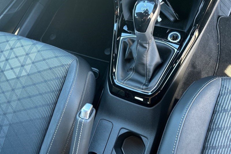 2024 (24) VOLKSWAGEN T-CROSS 1.0 TSI 115 R-Line 5dr DSG 3617938