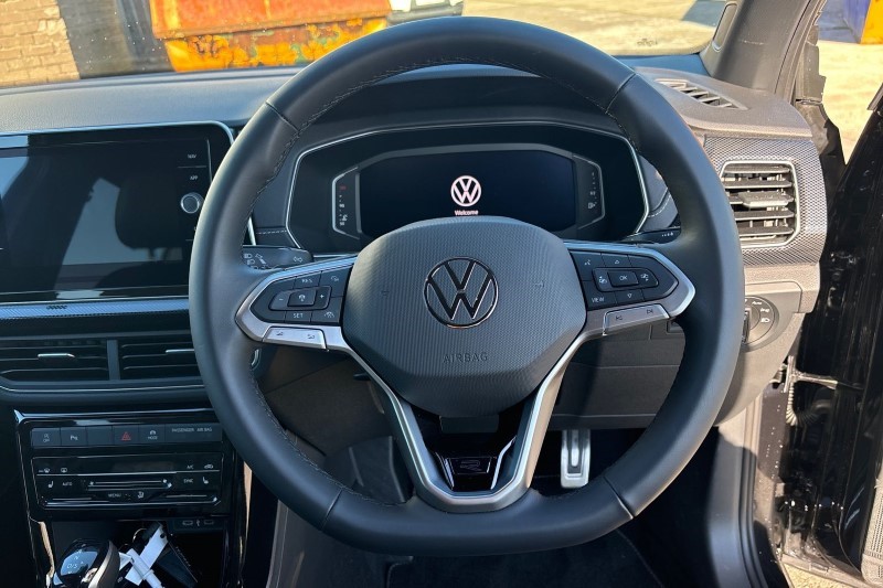 2024 (24) VOLKSWAGEN T-CROSS 1.0 TSI 115 R-Line 5dr DSG 3617931