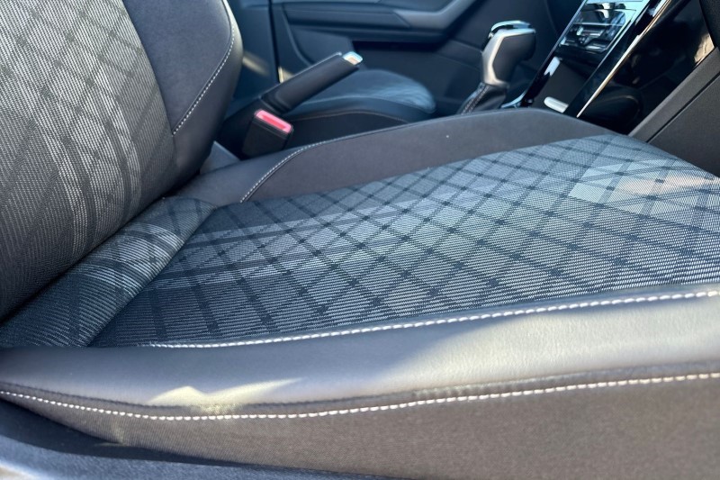 2024 (24) VOLKSWAGEN T-CROSS 1.0 TSI 115 R-Line 5dr DSG 3617929