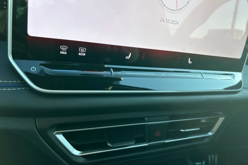 2024 (24) VOLKSWAGEN TIGUAN 1.5 eTSI 150 R-Line Launch Edition 5dr DSG 3624111